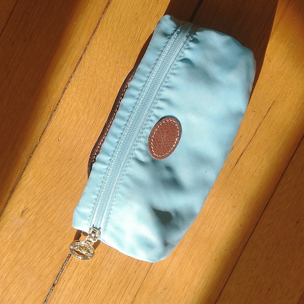 Longchamp light blue sunglasses size bag